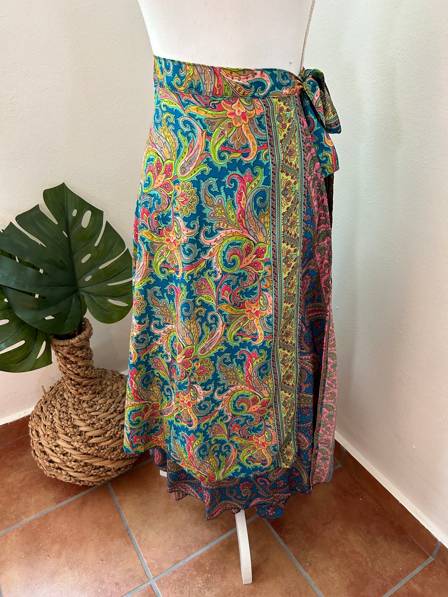 Falda wrap around de la India