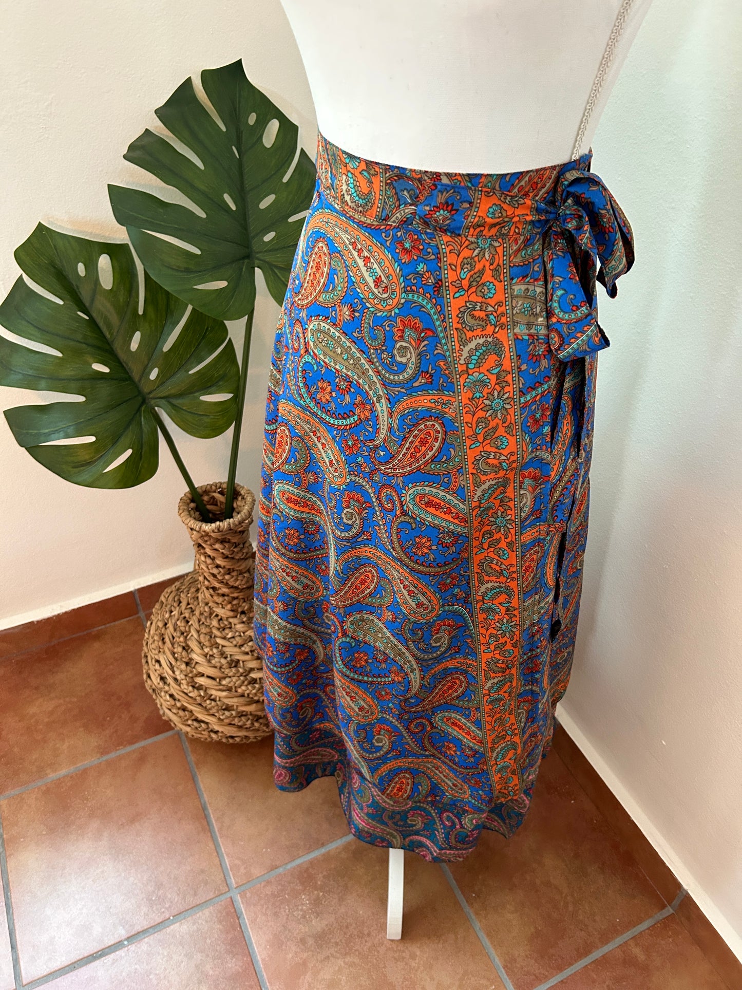 Falda wrap around de la India